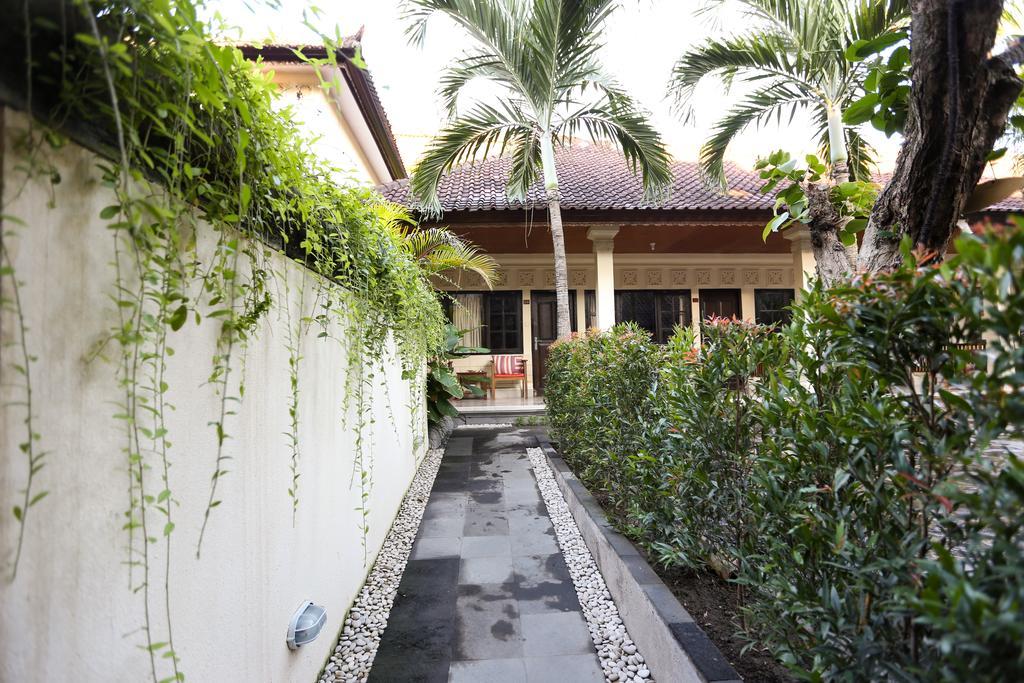 Sari Indah Cottages Kuta Lombok Exterior foto